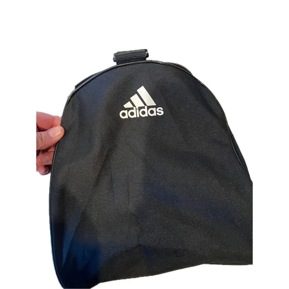 Adidas Defender Small 16